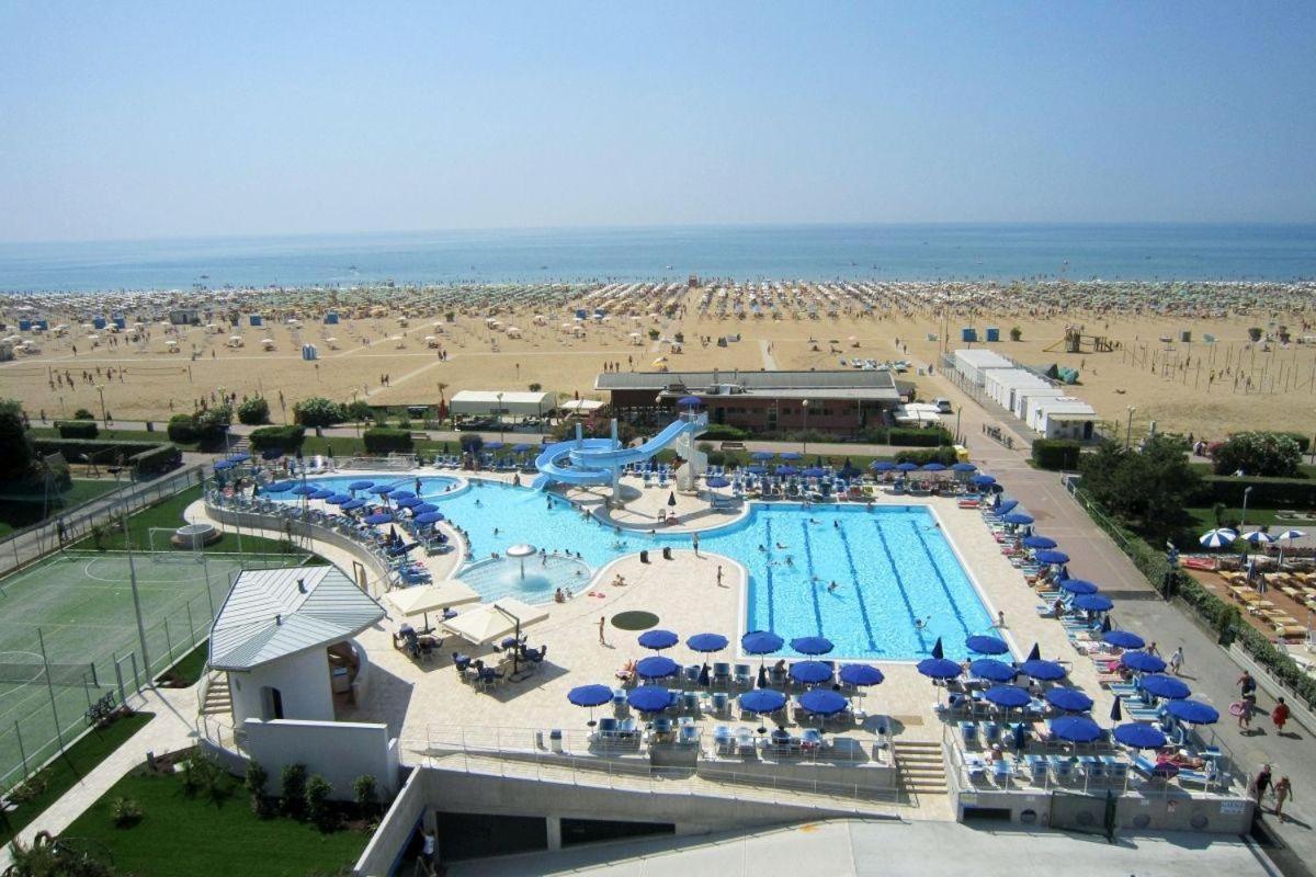 Lido